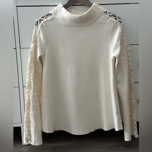 Anthropology sweater beautiful color absolutely gorgeous ❤️❤️